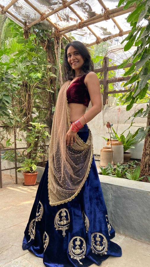 Instagram post by @vaishali.kalanjay for The Wedding Brigade. Caption reads: [...] @wedmegood @weddingsutra @wedwise....