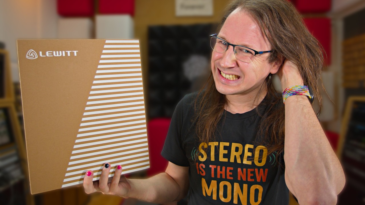YouTube post by @Whiteseastudio for Thomann. Caption reads: [...] Studio member: Get the merchandise at....