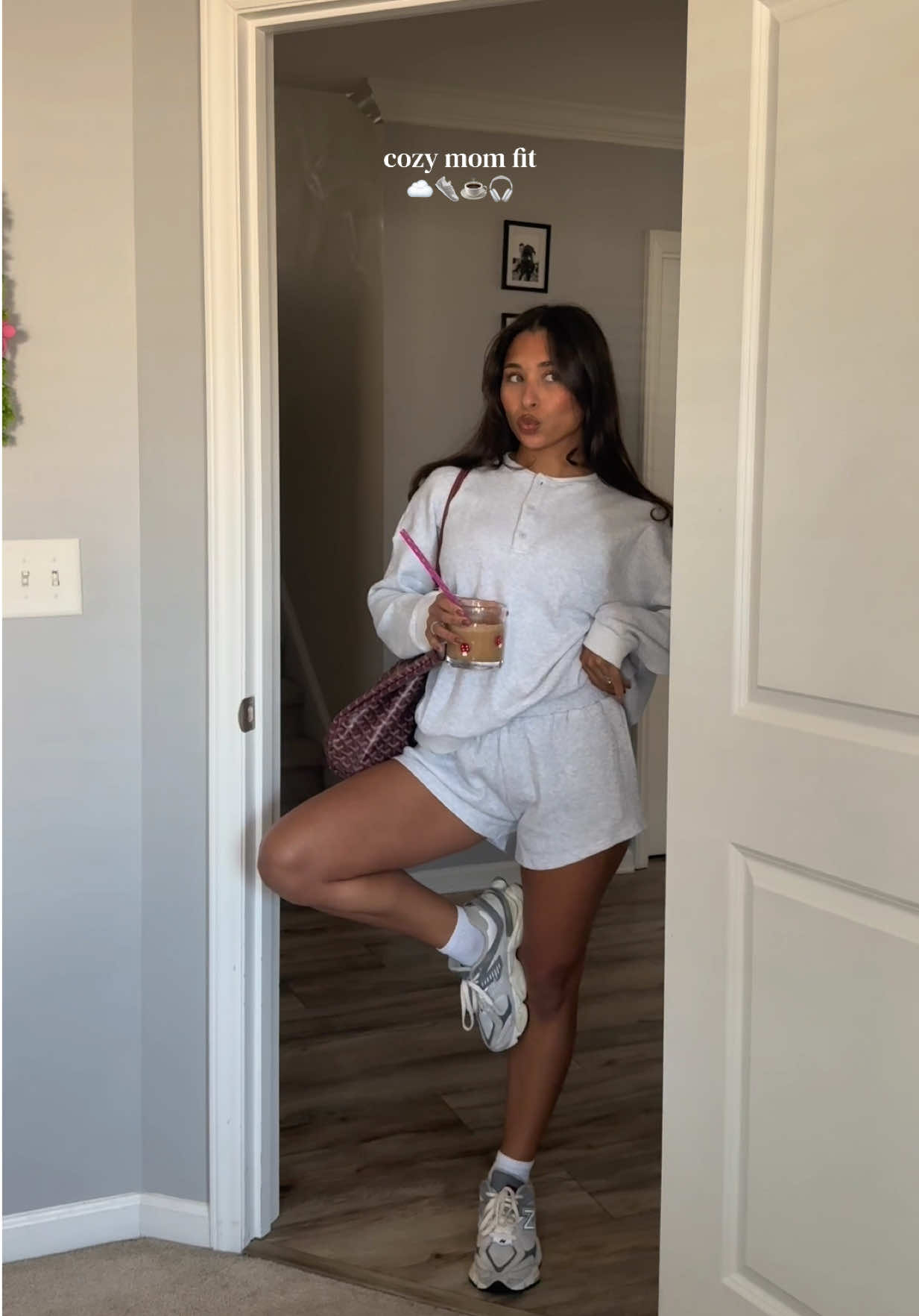 TikTok post by @alyssavangi for AnotherChill. Caption reads: [...] is 🤩😅 i will be livinggg in this....