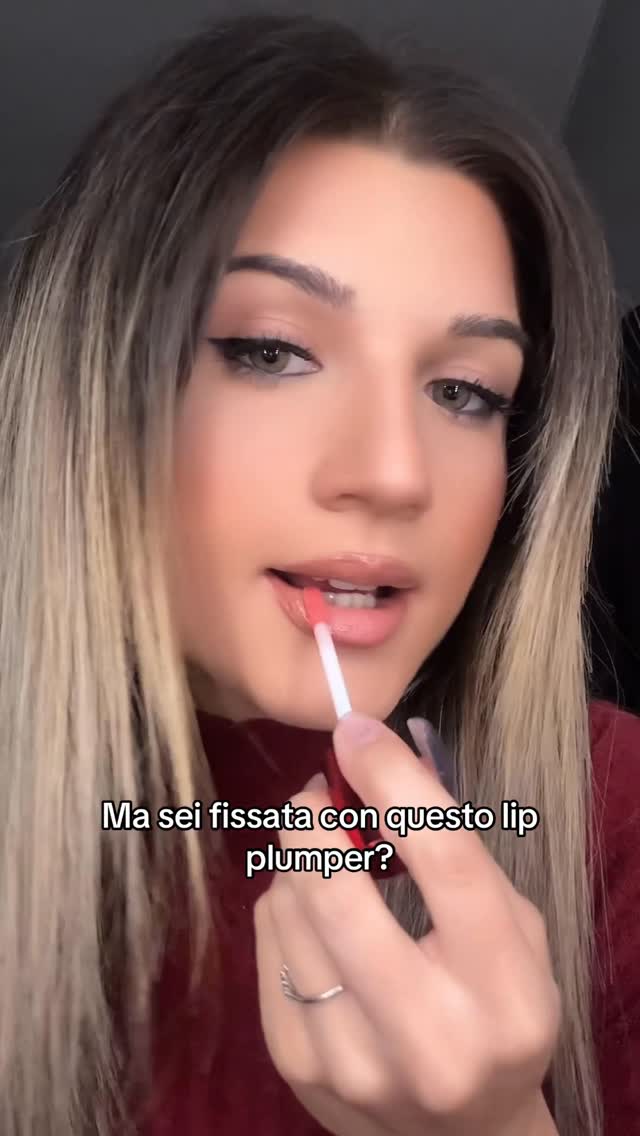 Instagram post by @little_pamy for Astra Make-Up. Caption reads: 🙄🙄🙄.