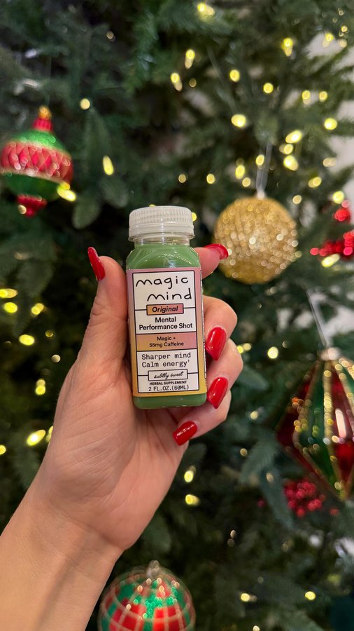 Instagram post by @notyouravg_mom for Magic Mind. Caption reads: My Black Friday pick!

@magicmind is the only....