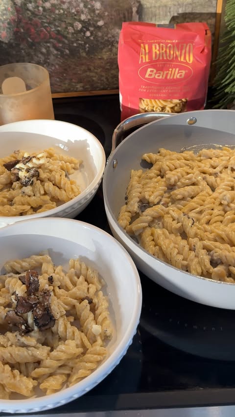 Instagram post by @jesscostantino for Barilla. Caption reads: Parmesan Truffle Cream Fusilloni with @BarillaUS....