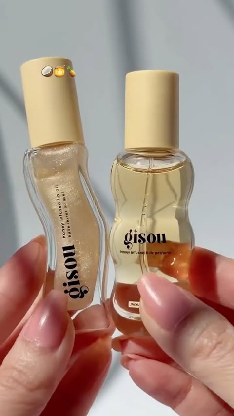 Instagram post by @fromsandyxo for Gisou. Caption reads: Matchy Matchy 🍍🥥😍 @gisou Matching my Tropical....