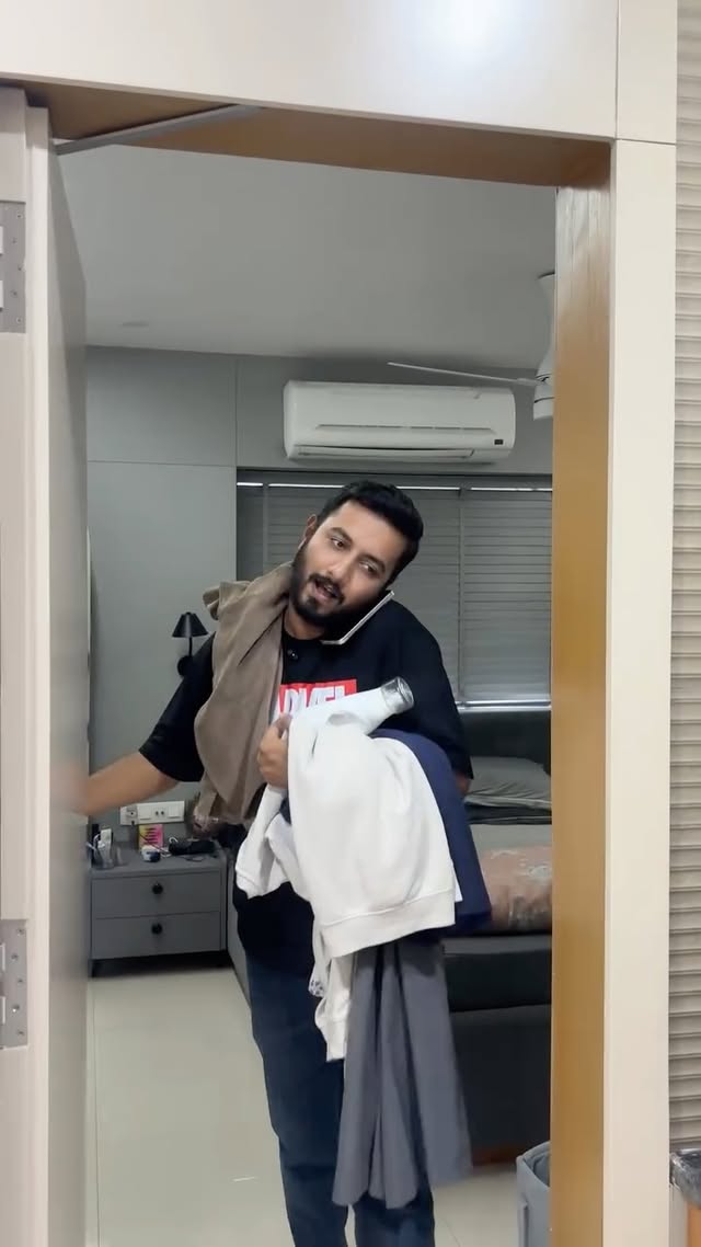 Instagram post by @yashikaandjay for Neuaura. Caption reads: [...] no mess, no confusion..just one Neuaura....