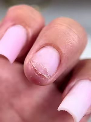TikTok post by @anastazzjaa_ for Beetles Nail Boutique. Caption reads: [...] order. ✨ Product links in bio. @Beetles Nail....