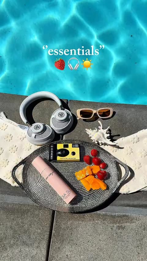Instagram post by @evaluna_bg for JLab. Caption reads: [...] 🍓🎧☀️ @itsbrowngirljane #summer @jlabaudio....