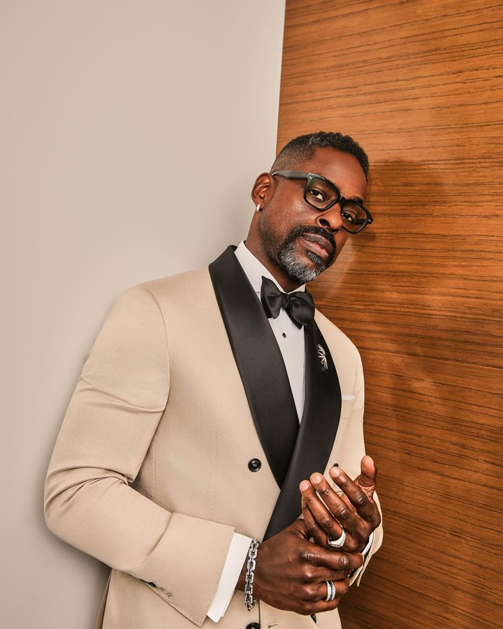 Instagram post by @sterlingkbrown for David Yurman. Caption reads: [...] @kathysantiago
Jewelry @davidyurman.