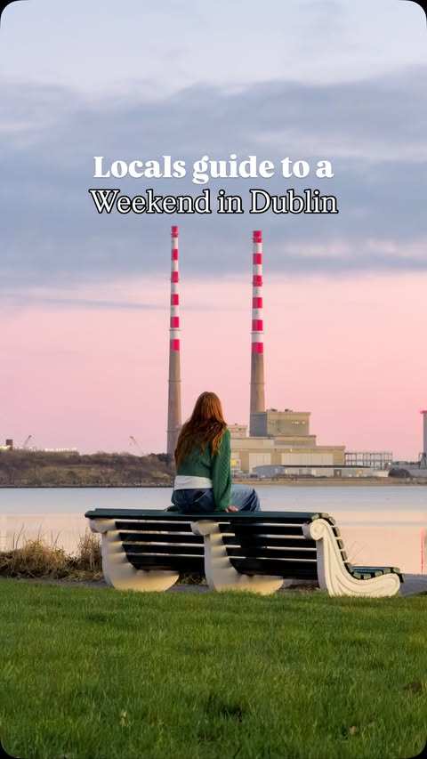 Instagram post by @rozannapurcell for Discover Ireland. Caption reads: #AD| Day 2/2 & today is an outdoorsy itinerary for....