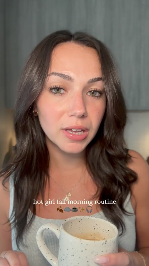 Instagram post by @allanablumberg for Organic Traditions. Caption reads: [...] hot girl fall morning routine 🍂🤍....