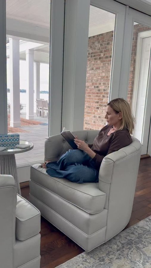 Instagram post by @oysterstopearls for Mira Fertility. Caption reads: ✨ Understanding your hormones is one of the most....