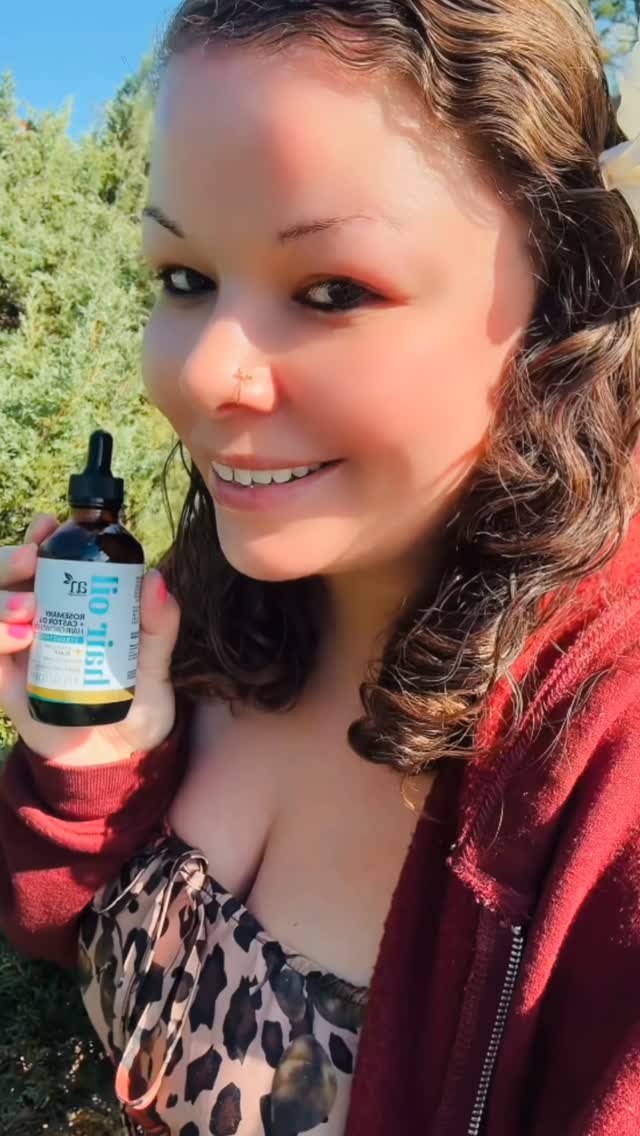 Instagram post by @ellasolves for artnaturals. Caption reads: "Natural art".
.
.
Thanks @artnaturals for gifting....