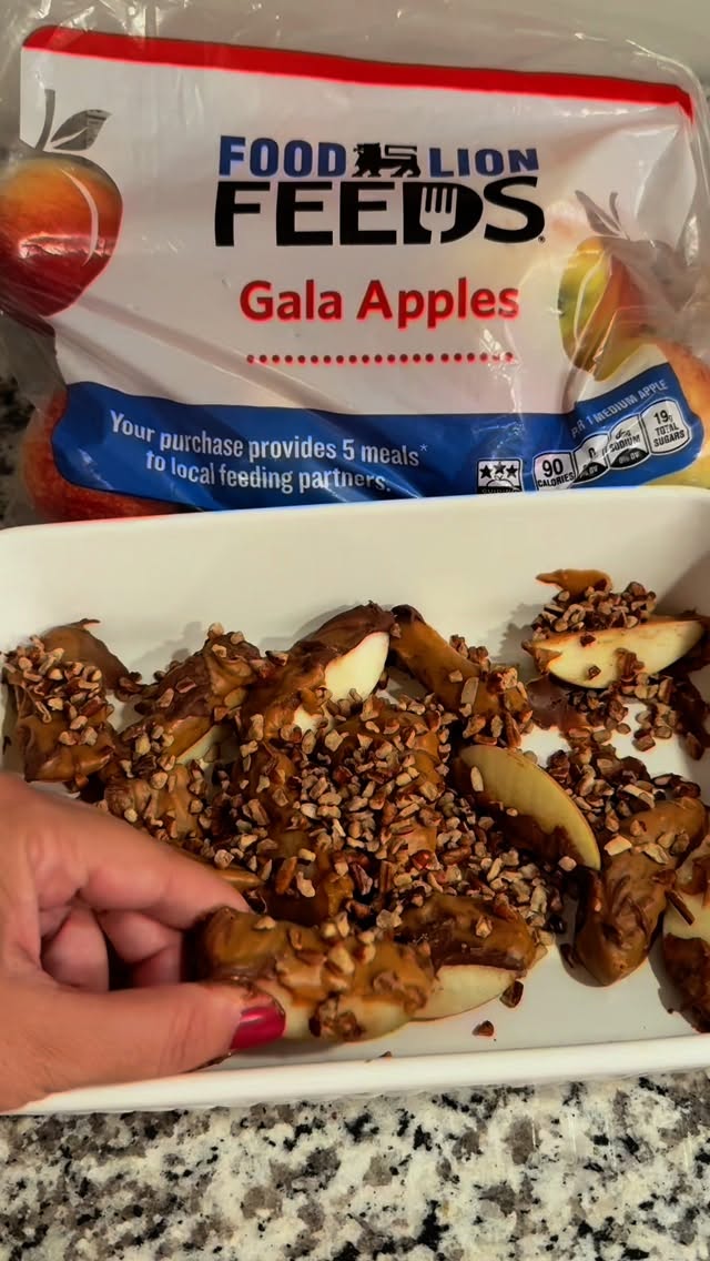 Instagram post by @alex_a_jeffries for Food Lion. Caption reads: Our favorite snack for fall 🍎! Be sure to stop by....