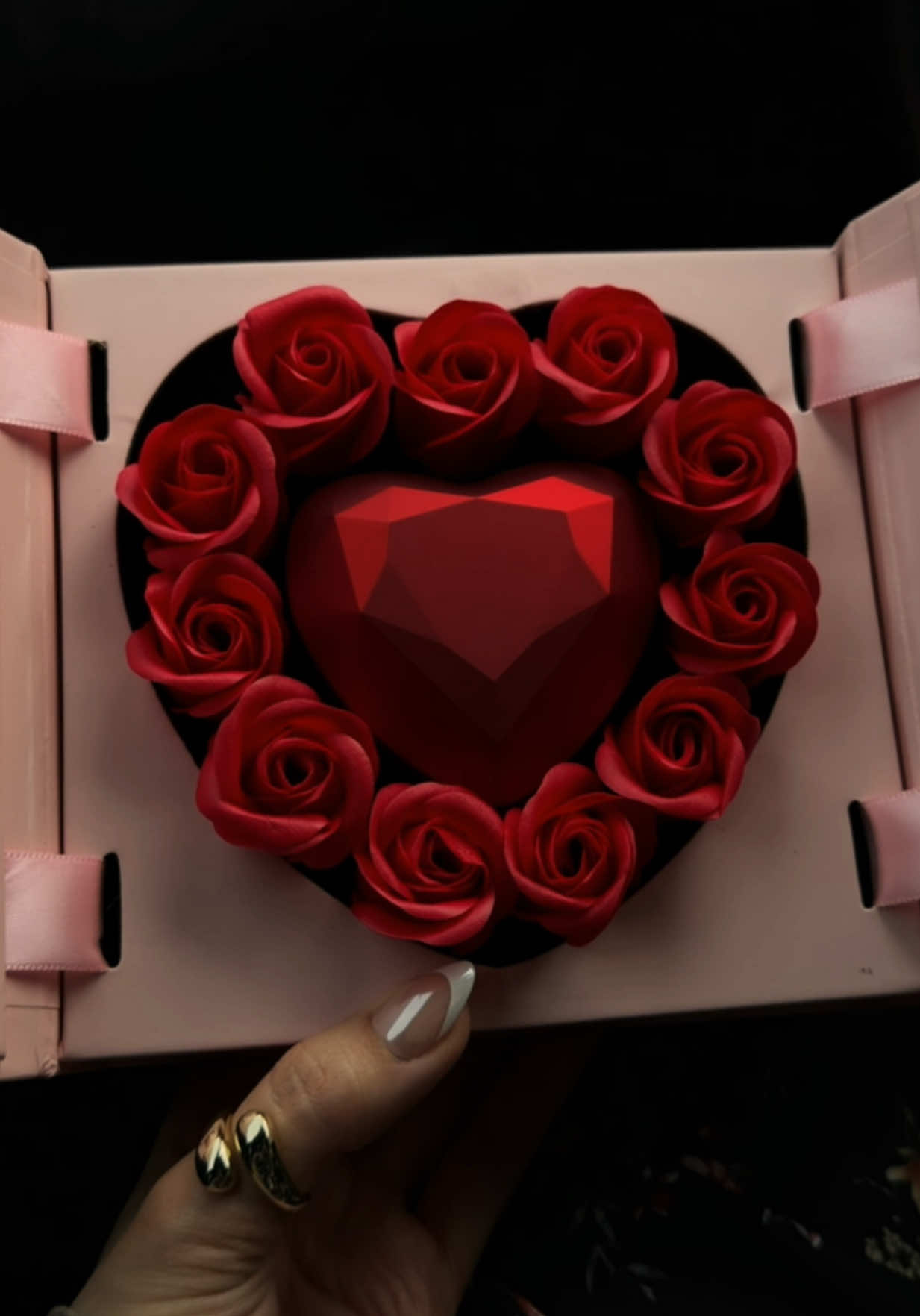 TikTok post by @leahfrzr for TimelessDream. Caption reads: perfect valentines gift for her ♥️🏹 @MEIITRUE....