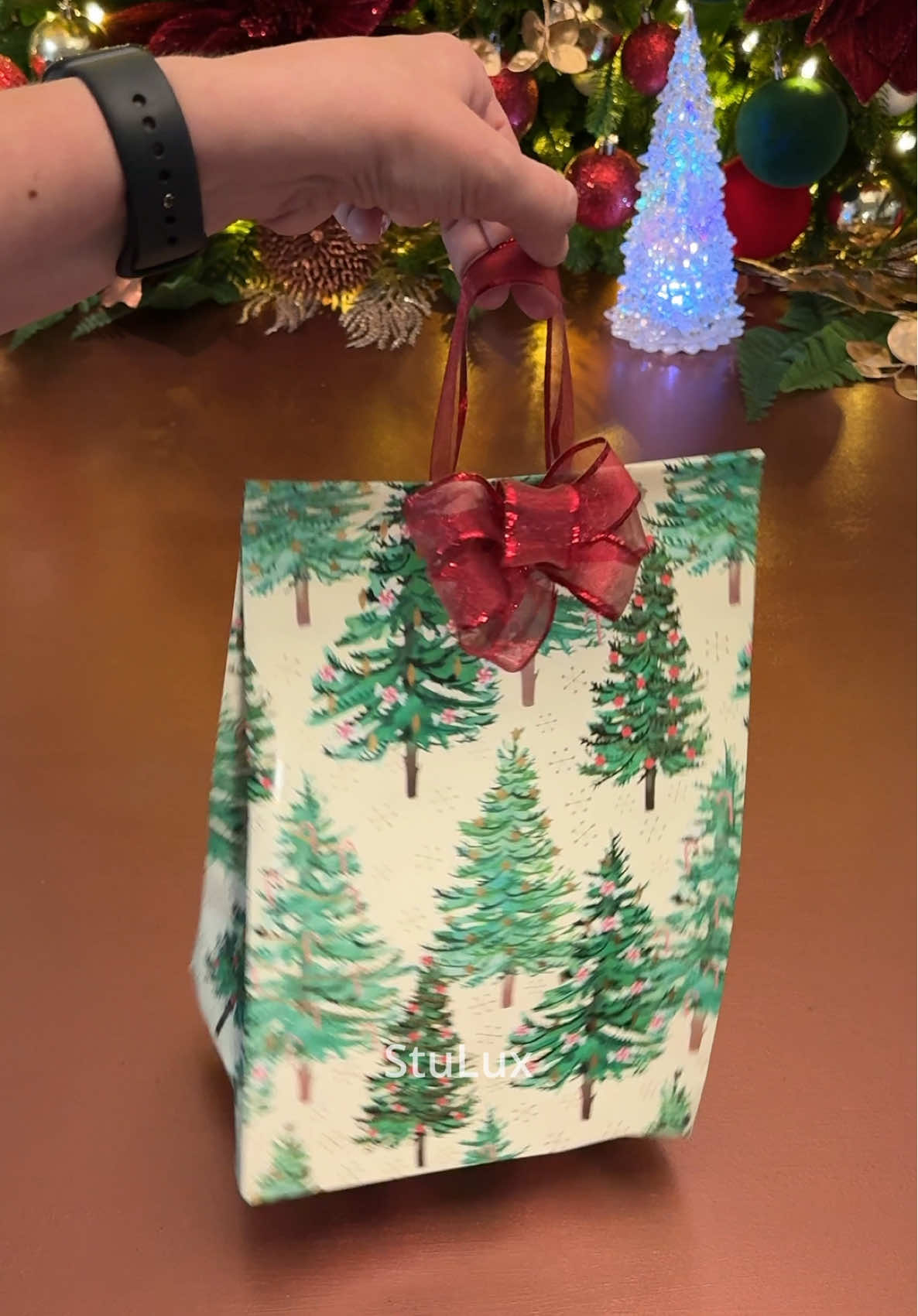 TikTok post by @stu.lux for Little ELF Products. Caption reads: [...] and handy Cutter are available @Little ELF....