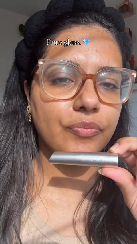 Instagram post by an influencer for Armani beauty. Caption reads: [...] with this Prisma flash 😍. @armanibeauty....