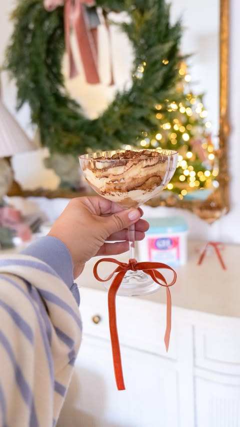 Instagram post by @amandawarren__ for Albertsons. Caption reads: 🎉✨ Get ready to elevate your holiday dessert game....