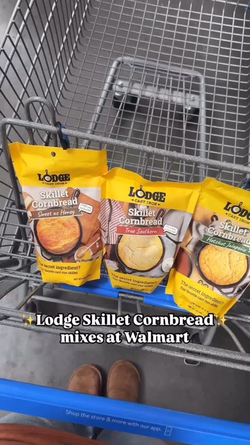 Instagram post by @cheapchicfinds for Lodge Cast Iron. Caption reads: [...] the fall & winter months! #ad ☺️ 🍂....