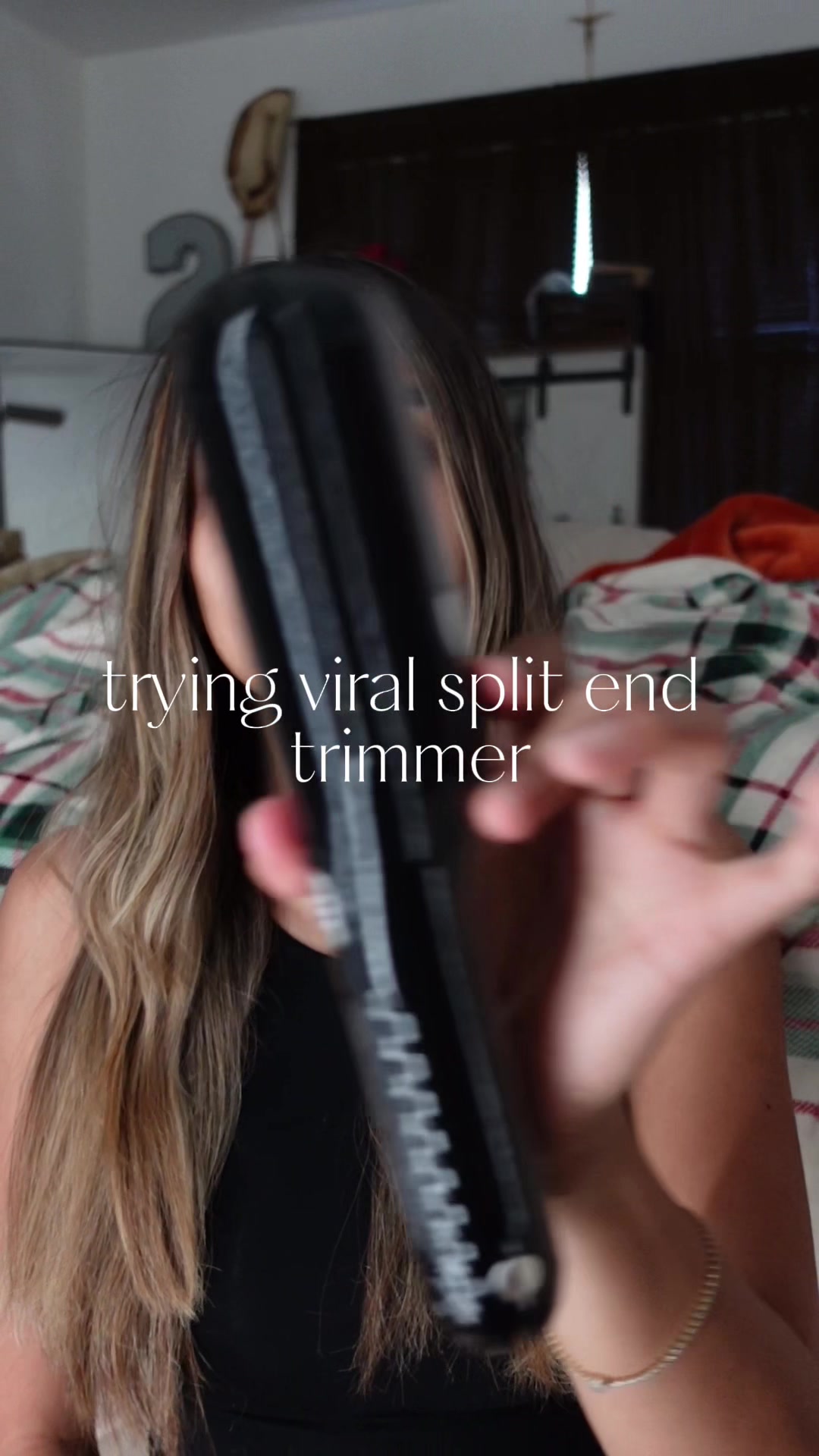 TikTok post by @rosariosophh for Wavy Chic. Caption reads: Wavy Chics VIRAL split end trimmer!! @Wavy Chic....