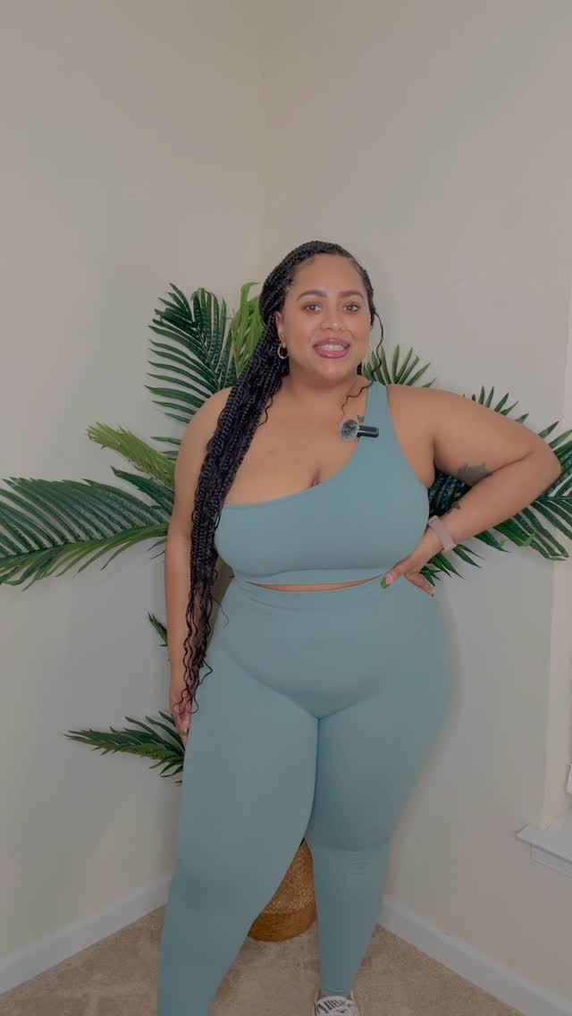 Instagram post by @dmondsr4evr for Shapermint. Caption reads: [...] Essentials Briefs from @shapermint! They hit....