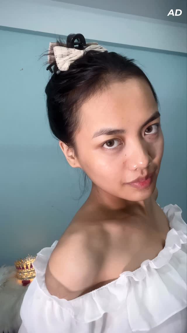 Instagram post by @rimenhawihi_ for Clean & Clear. Caption reads: Behind every crown is a story you don’t see,....