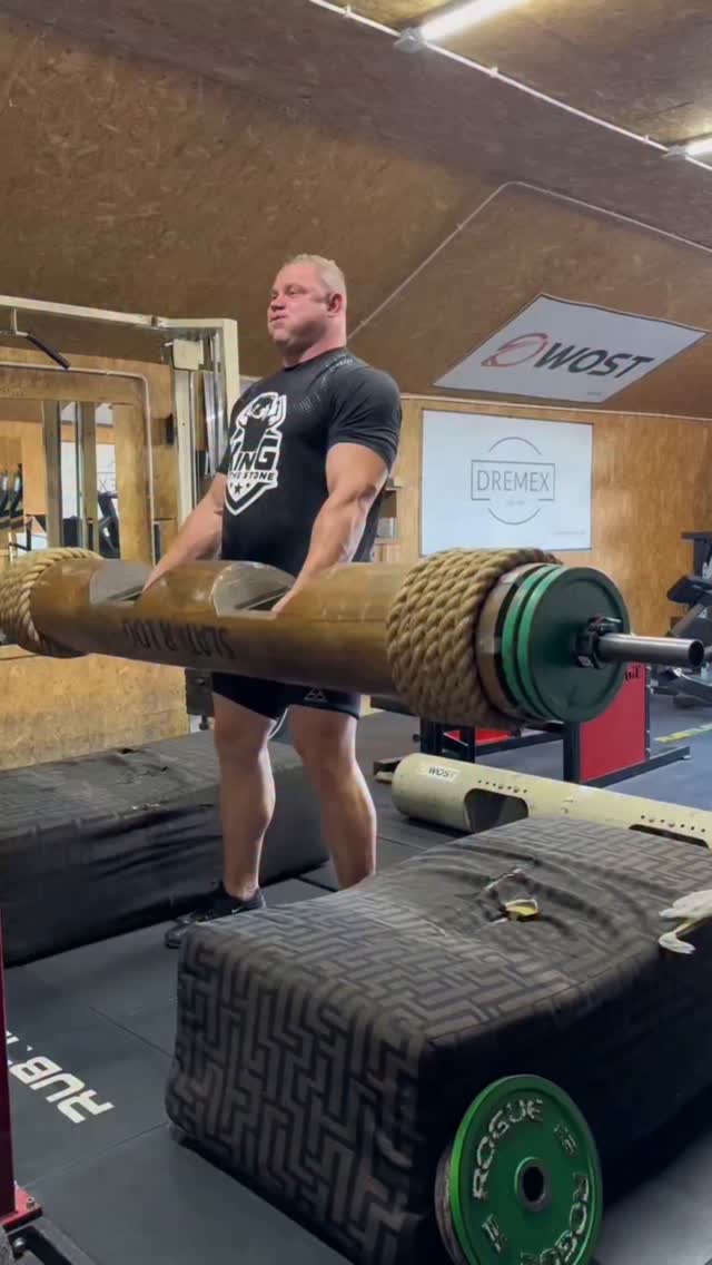 Instagram post by @kieliszkowskimateusz for Trec Nutrition. Caption reads: Log and Stone training 🏋️

Sponsored....