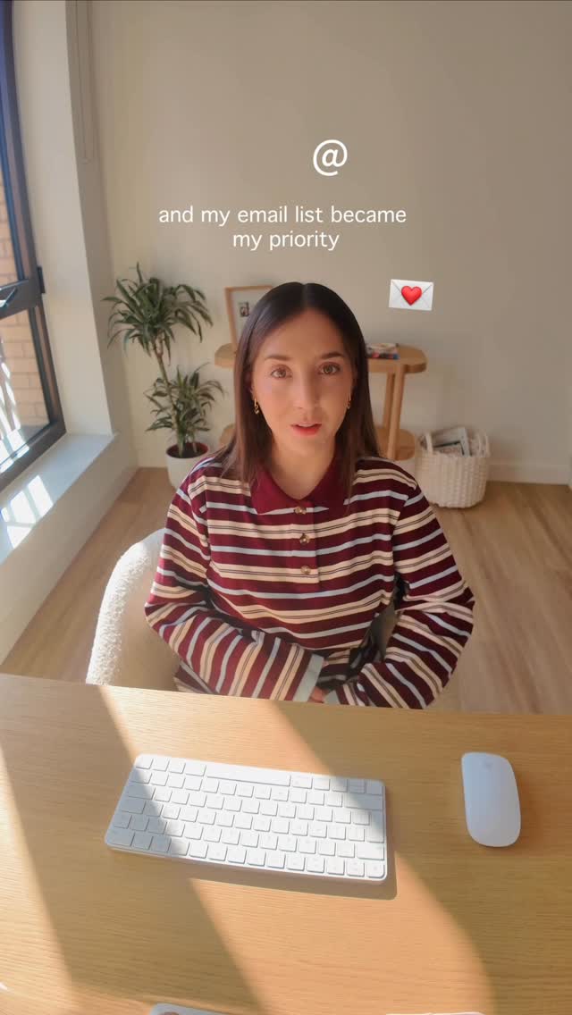 Instagram post by @prettylittlemarketer for Flodesk. Caption reads: ready to *give up* with social media? this might....