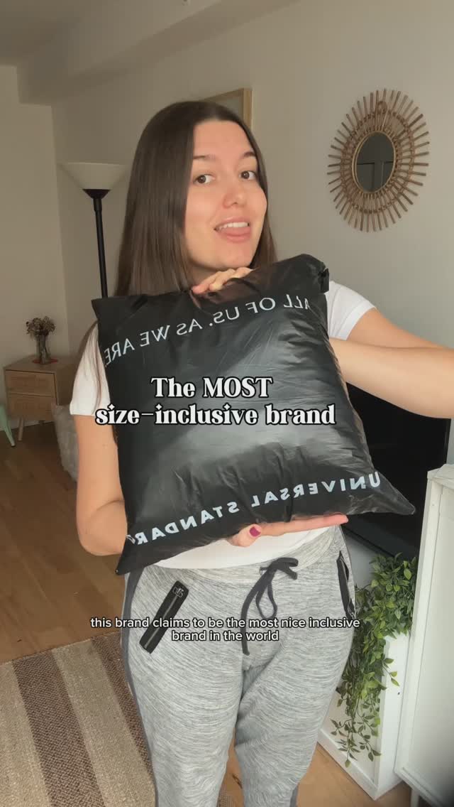 Instagram post by @lucianavirasoro for Universal Standard. Caption reads: The MOST size inclusive brand in THE WORLD?

💓10%....