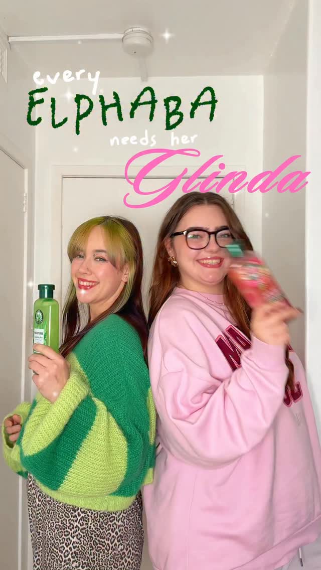 Instagram post by @bethanylivingstonee for Herbal Essences LA. Caption reads: AD twin with your bestie with matching hair....