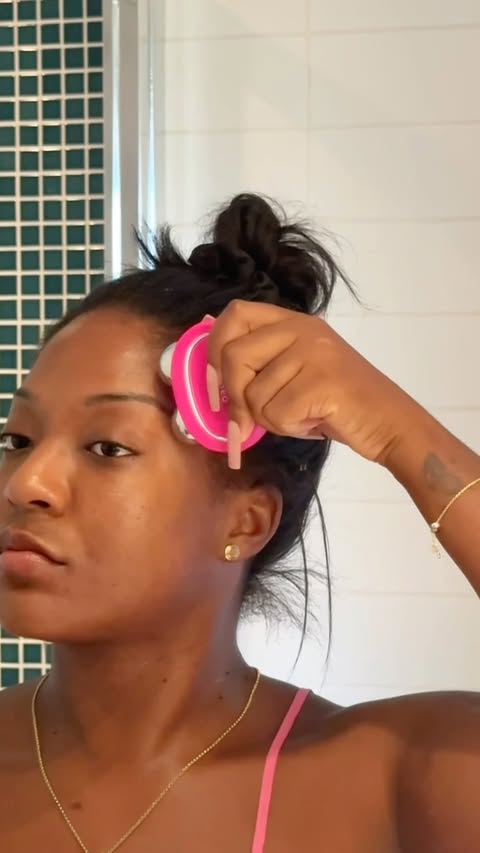 Instagram post by @dianas.delicacies for Foreo. Caption reads: just girly things @foreo_uk 🎀🤍🫧✨ code FOSTER35....