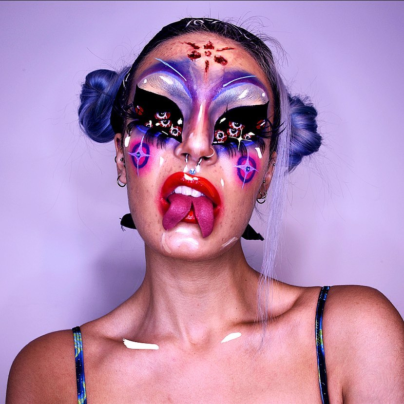 Instagram post by @__empty_alien for Snazaroo. Caption reads: COLLAB ALERT 😈🚨
Me and @niohuru_nyc swapped....