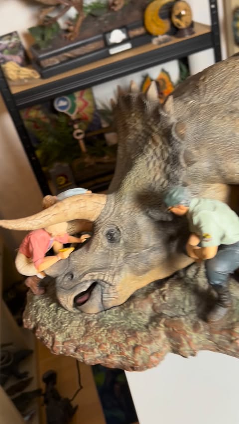 Instagram post by @jurassic_victim for Iron Studios. Caption reads: Anzeige| @ironstudios 1/10 Scale Sick....