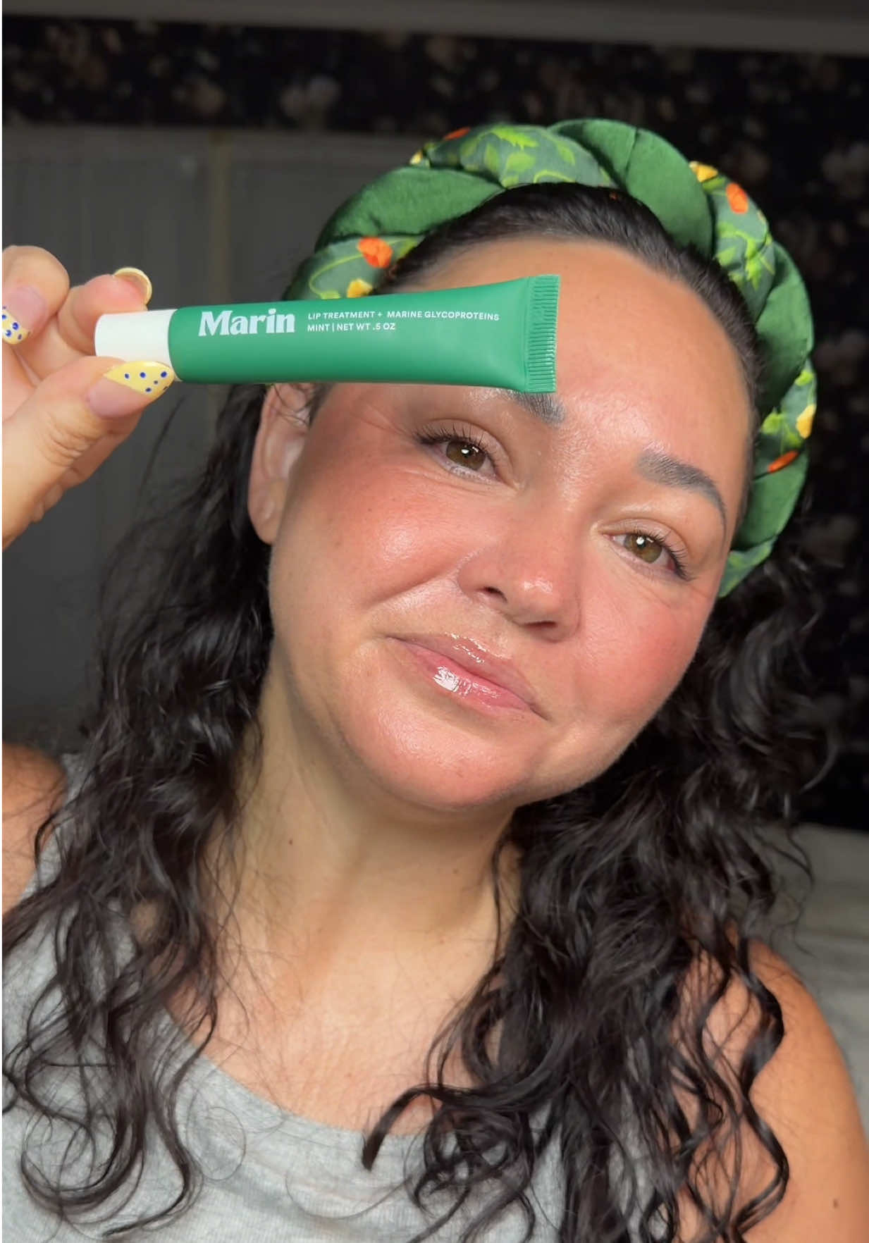 TikTok post by @dailyglowwithdes for Marin Skincare. Caption reads: [...] girl @Estie Emily 卌☆ put me on the @Marin....