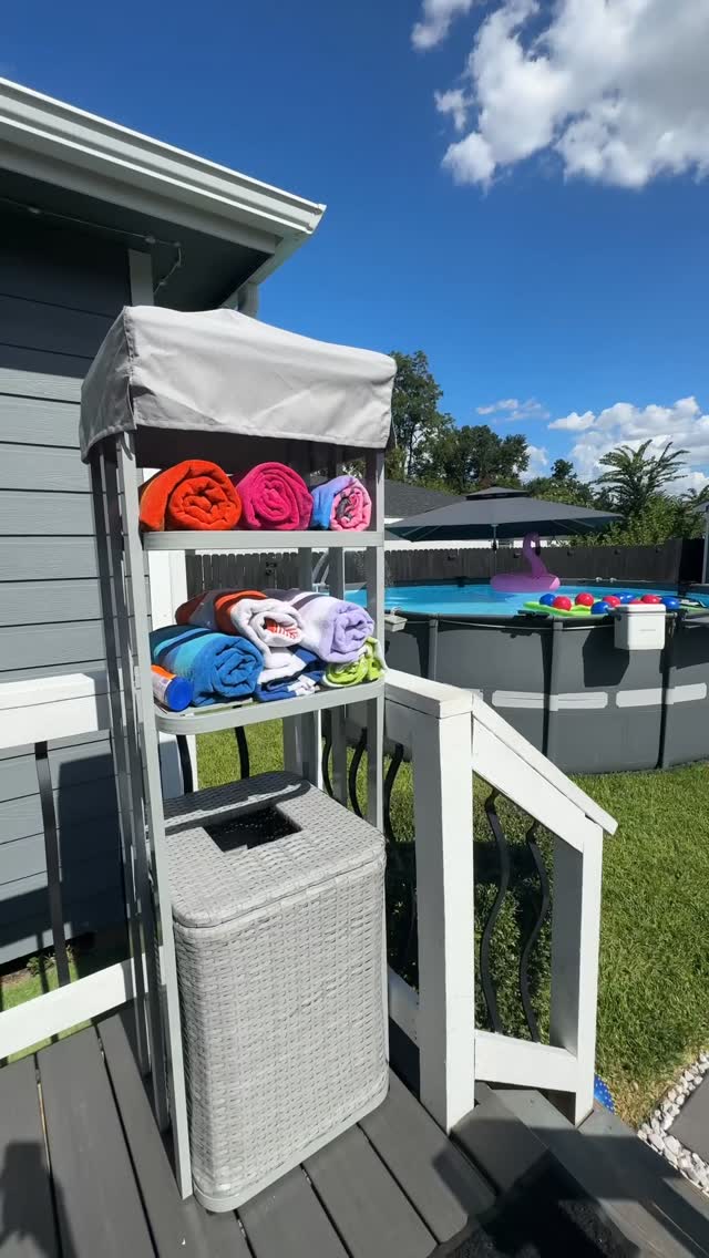 Instagram post by @homebodywithforlisa for Sunjoy Life. Caption reads: Summer just got better with @sunjoylife pool....