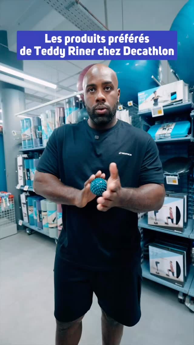 Instagram post by @unseensamy for Decathlon. Caption reads: La check-list de @teddyriner ✅.