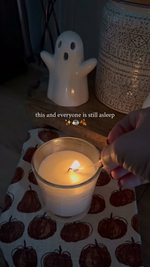 Instagram post by @madelainereales_home for Glade. Caption reads: [...] and the house smells like fall thanks to....