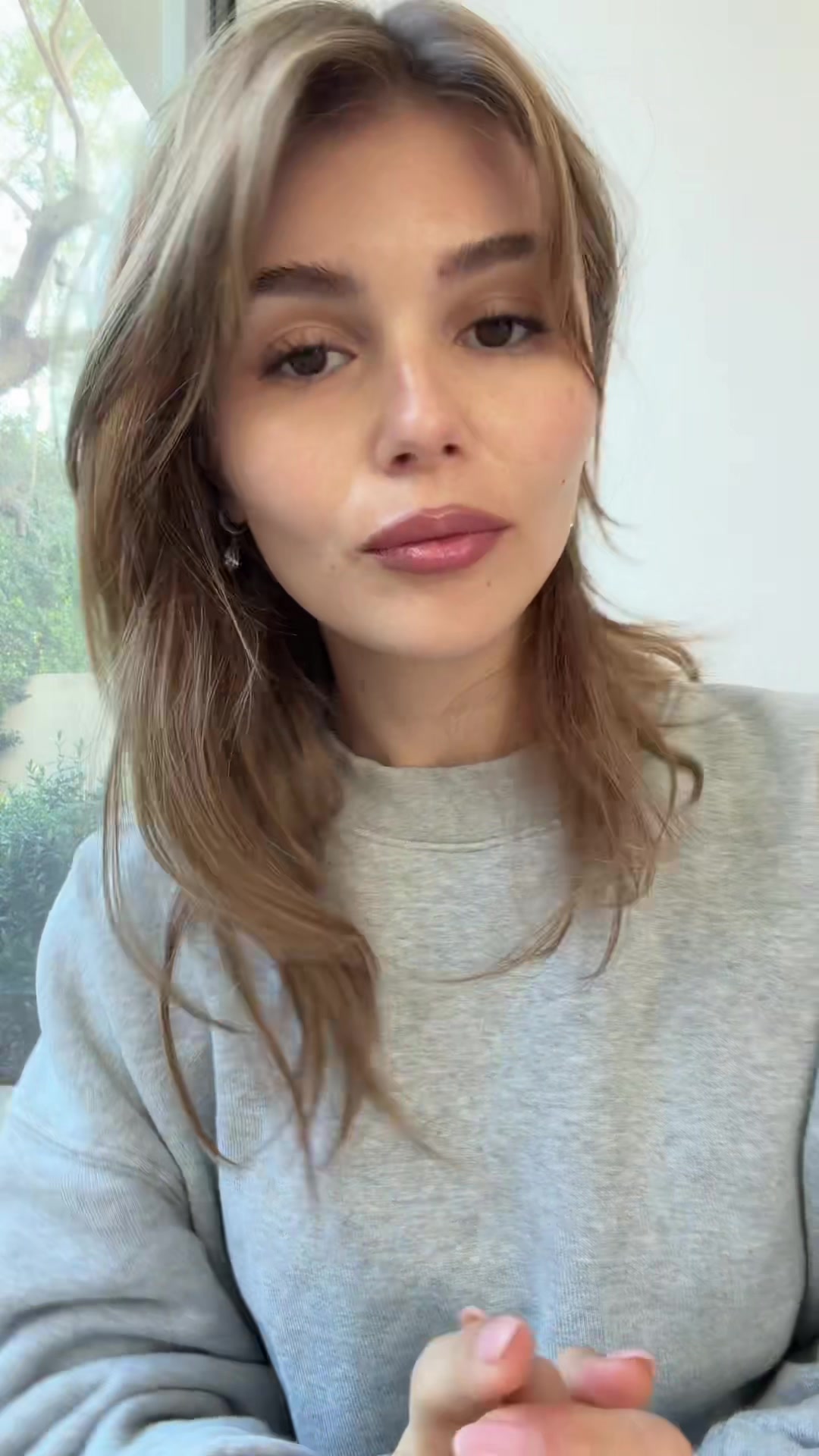 TikTok post by @oliviajadeg for Kosas. Caption reads: full face @Kosas #kosaspartner .