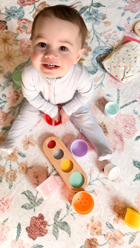 Instagram post by @stormie_nicolle for KiwiCo. Caption reads: #kiwicopartner A must have in our homeschool [...].