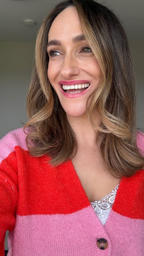Instagram post by @hellorebeccaryan for Trinny London. Caption reads: [...] and loved the outcome! #ad The @trinnylondon....