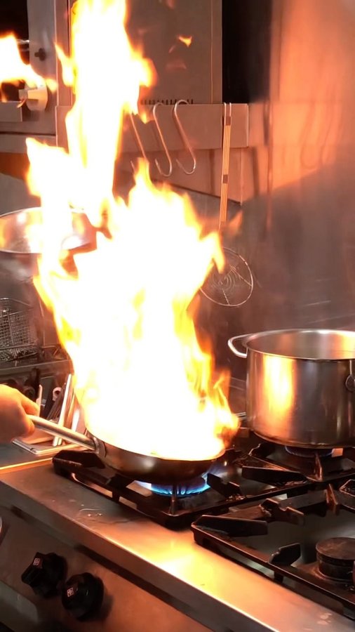 Instagram post by @leone_du_bayy for Condé Nast Traveller. Caption reads: 50% discount on the Happy Hour on selected....