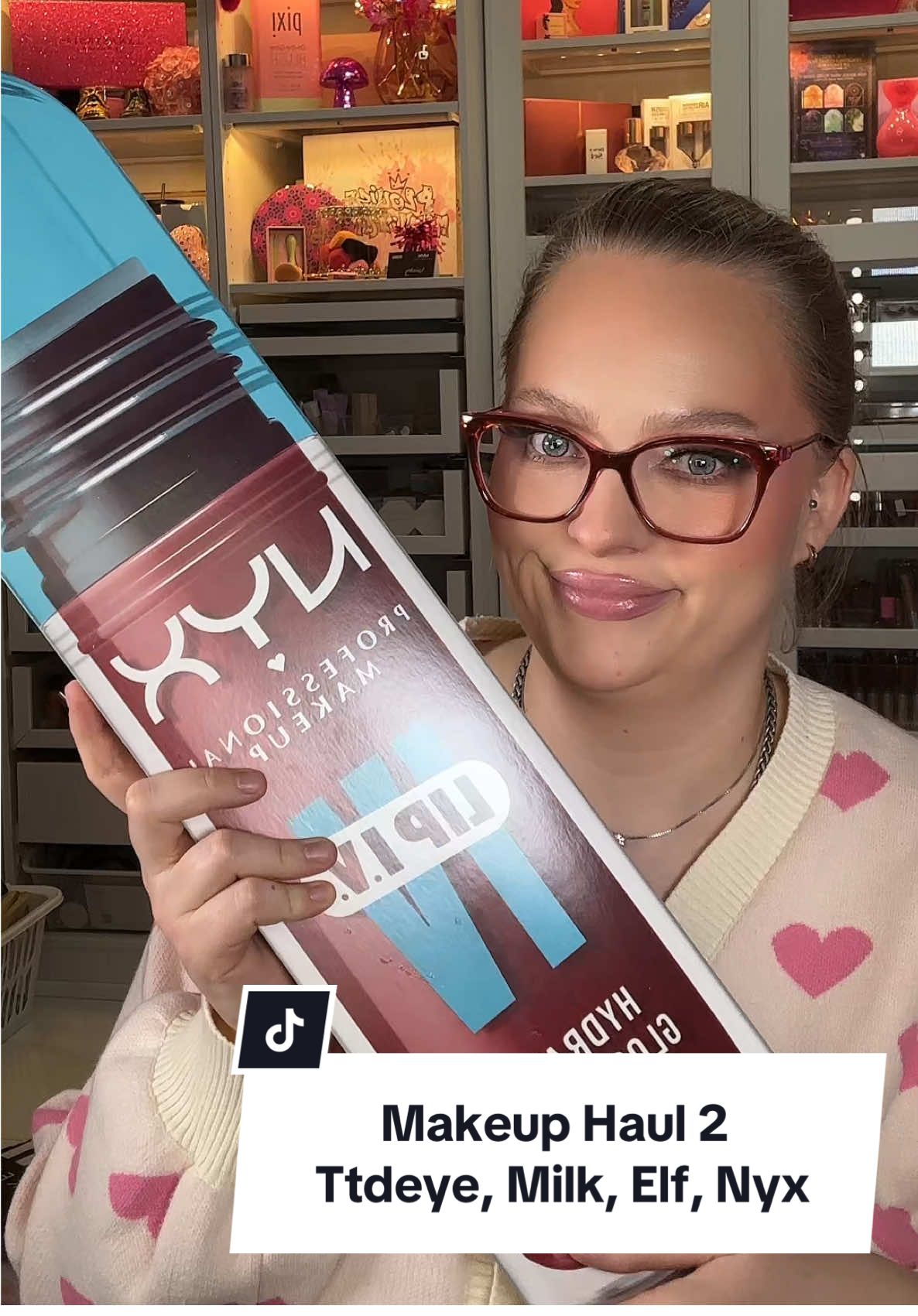 TikTok post by @vicky_pink13 for TTDeye. Caption reads: Sorry, dass ich so lange dafür gebraucht habe 😭💖....