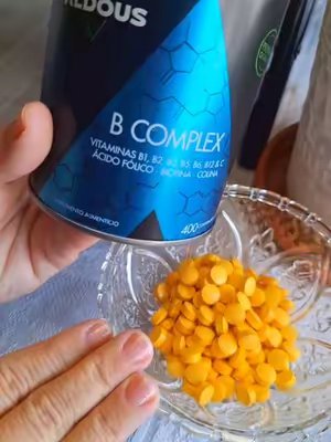 TikTok post by @vidasaludable..100 for Aldous Bio. Caption reads: #vitaminas #energia #bcomplex #viral #saludable....