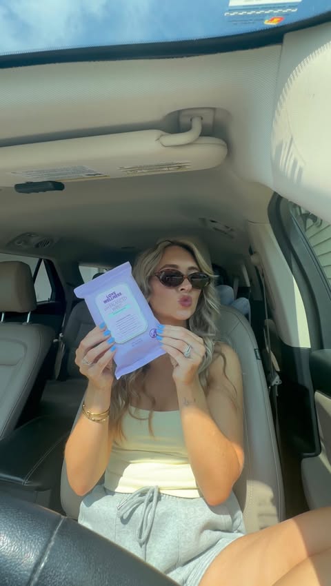 Instagram post by @babylexx27 for Love Wellness. Caption reads: [...] and confident throughout the day.....