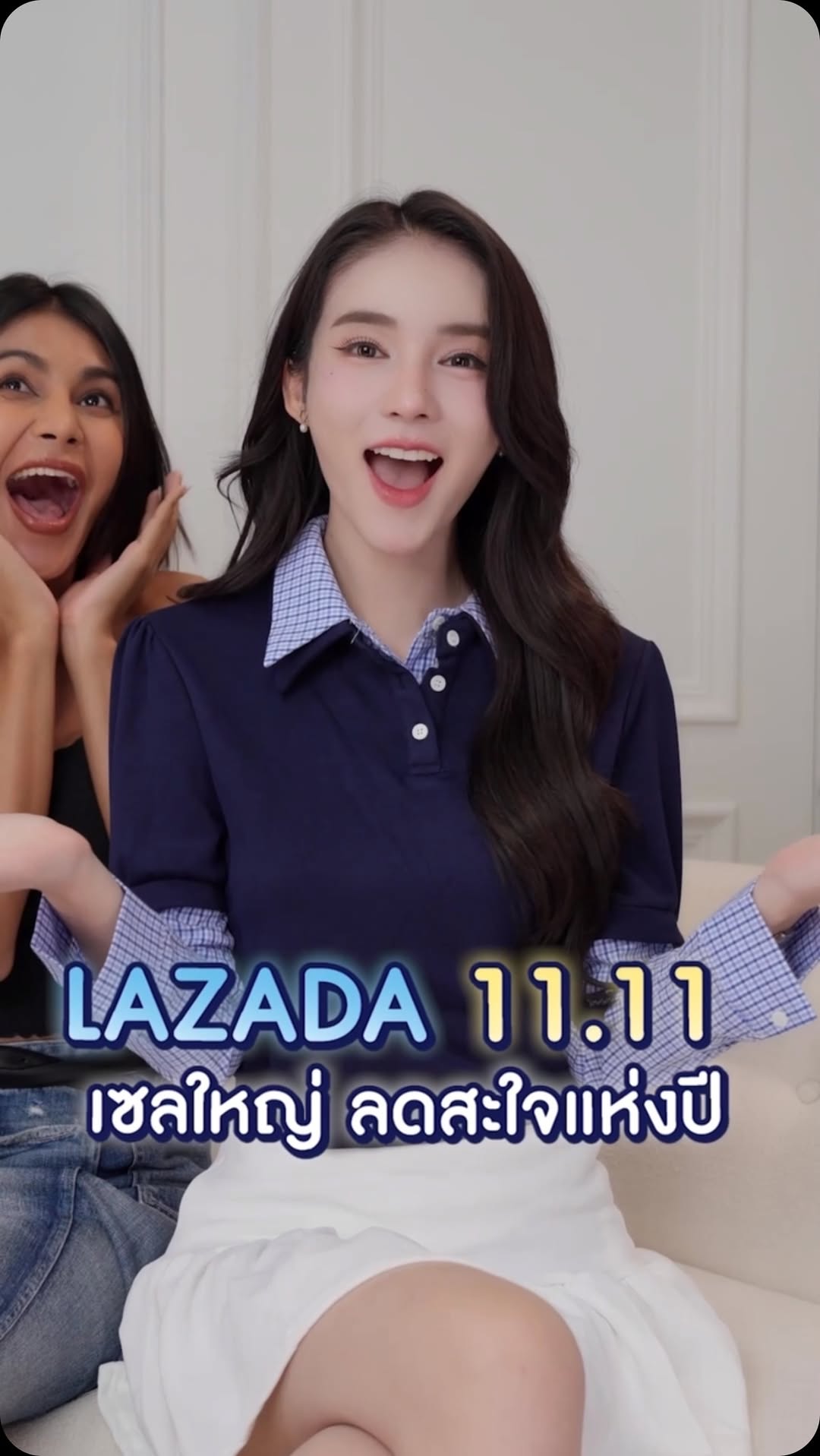 Instagram post by @yoshirinrada for LAZADA.co.th. Caption reads: โยจะตบตรงไหนก็ไม่ผิด เพราะโยช้อปที่ Lazada 11.11....