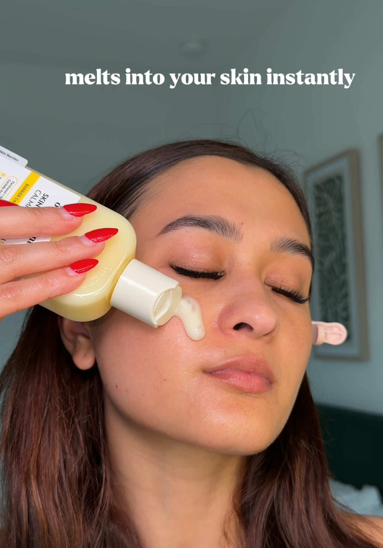 TikTok post by @imeaku1 for Ongredients US Store. Caption reads: my makeup always looks SO much better when I....