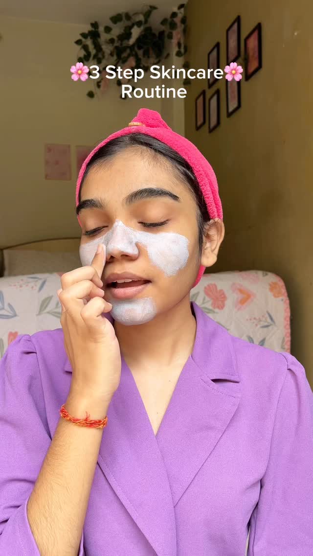 Instagram post by @rutikaaaaaa06 for Sugar Pop. Caption reads: 3 step skincare..🧴💖
L’Oréal Paris Glycolic....