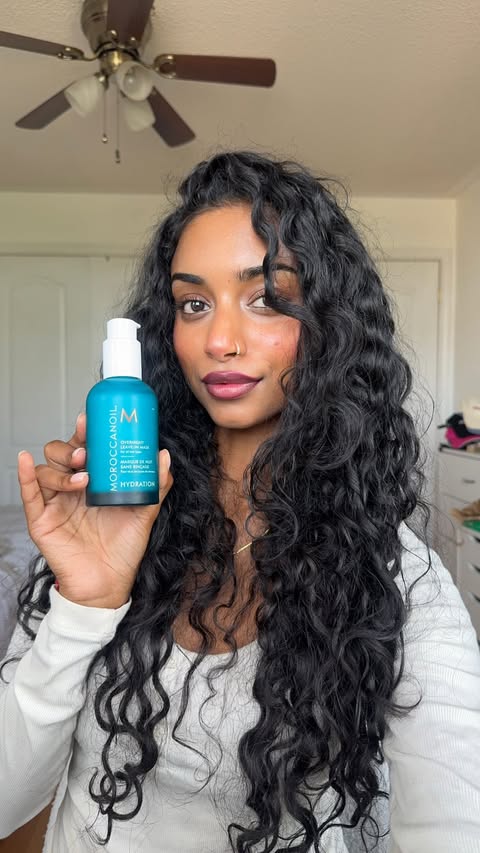 Instagram post by @smrxthi for Moroccanoil. Caption reads: #moroccanoilpartner @moroccanoil’s Overnight [...].