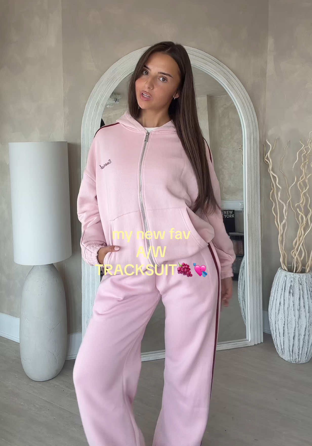 TikTok post by @summerchristiee4 for Ego by D. Caption reads: perfectttt @EGO FASHION 💘💘.
