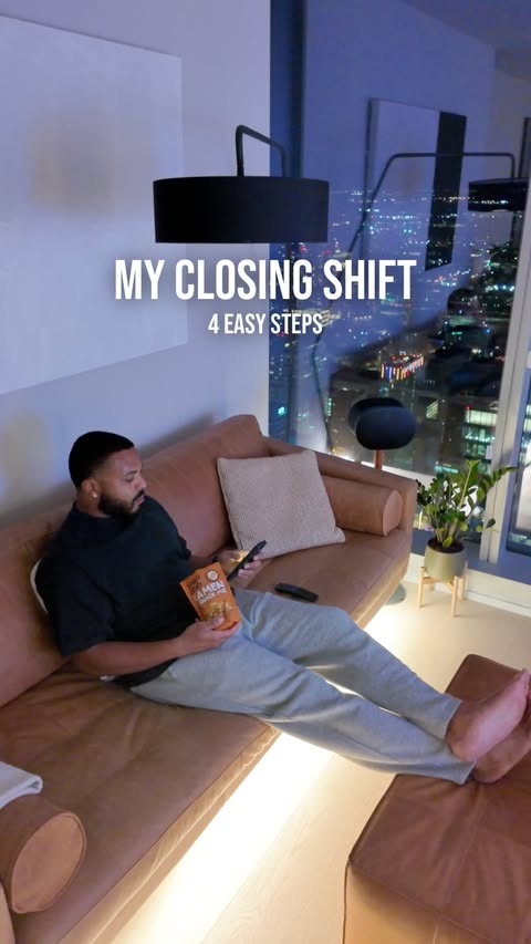 Instagram post by @tylerlcrawford for Snak Club. Caption reads: [...] down intentionally. Tonight’s reward: Snak....