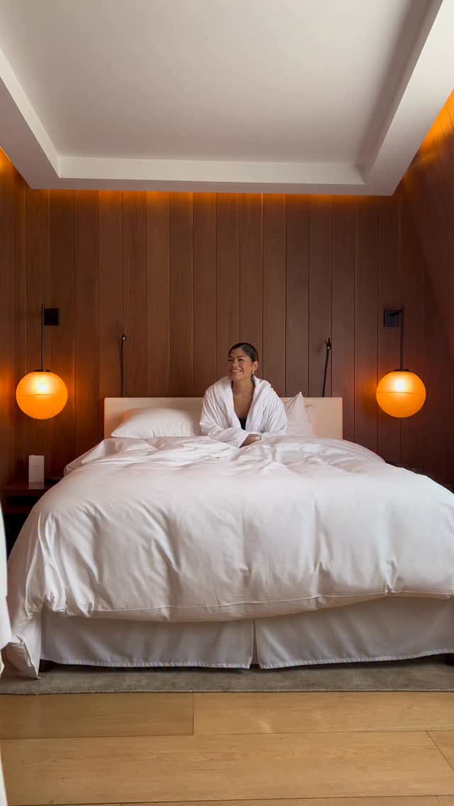 Instagram post by @elbavdh for sloggi. Caption reads: [...] all you need is an easy morning in @sloggi....