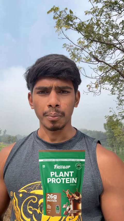 Instagram post by @ianand_09_ for Fast and Up. Caption reads: [...] now 🚀 Use code “ FIT26 “ on in.fastandup....